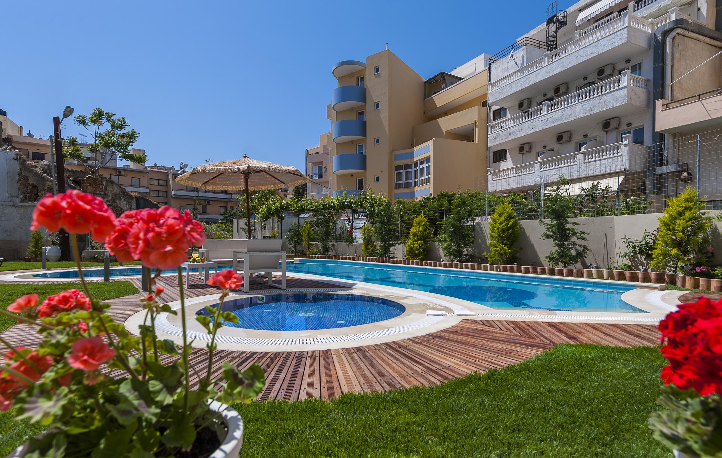 העיירה רתימנו Leonidas Hotel & Apartments מראה חיצוני תמונה